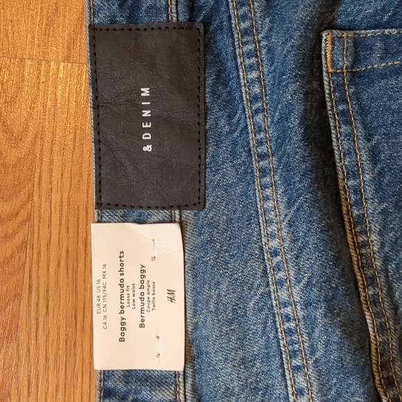 H&M Baggy Bermuda Shorts - Picture 8 of 12